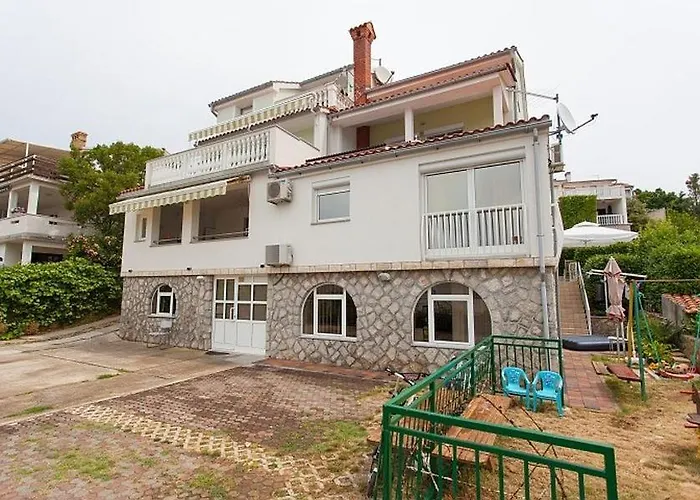 Seaview 3623-4 아파트 오미살즈